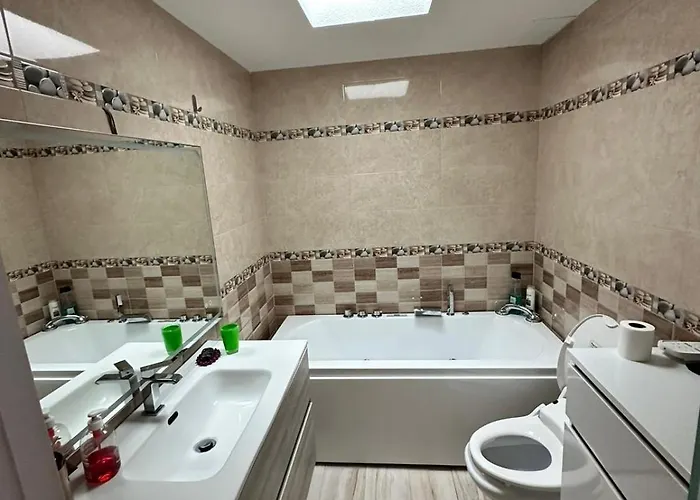 Vakantiehuis Ocean 77 Ocean View Duplex Private Rooftop Jacuzzi Costa Adeje (Tenerife)