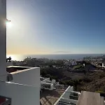 別荘 Ocean 77 Ocean View Duplex Private Rooftop Jacuzzi